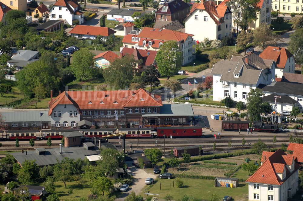 Luftbild Kühlungsborn - Bäderbahn Molli am Bahnhof Kühlungsborn West