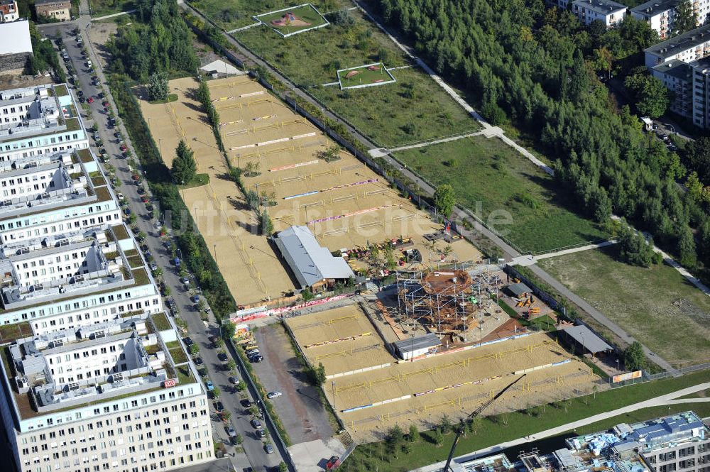 Berlin aus der Vogelperspektive: BeachMitte und MountMitte in Berlin-Mitte