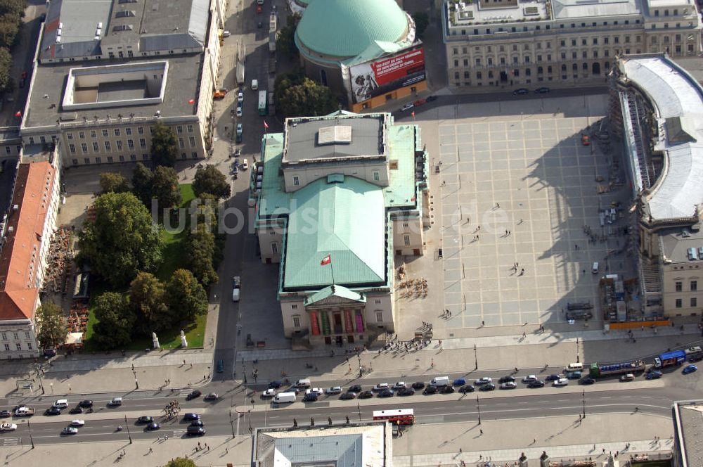 Berlin von oben - Bebelplatz in Berlin