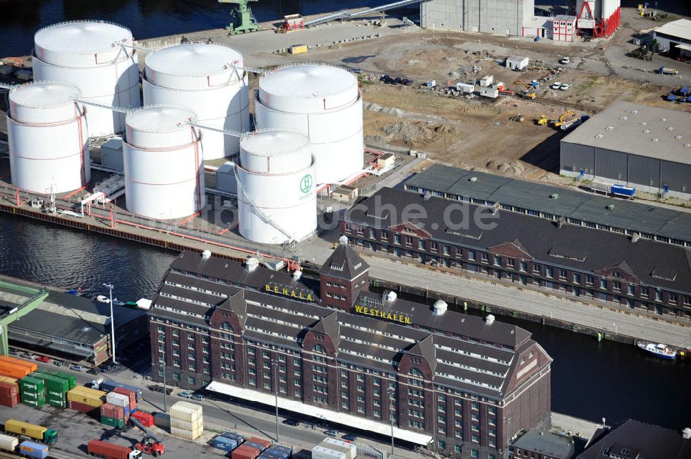 Berlin von oben - BEHALA Westhafen Berlin