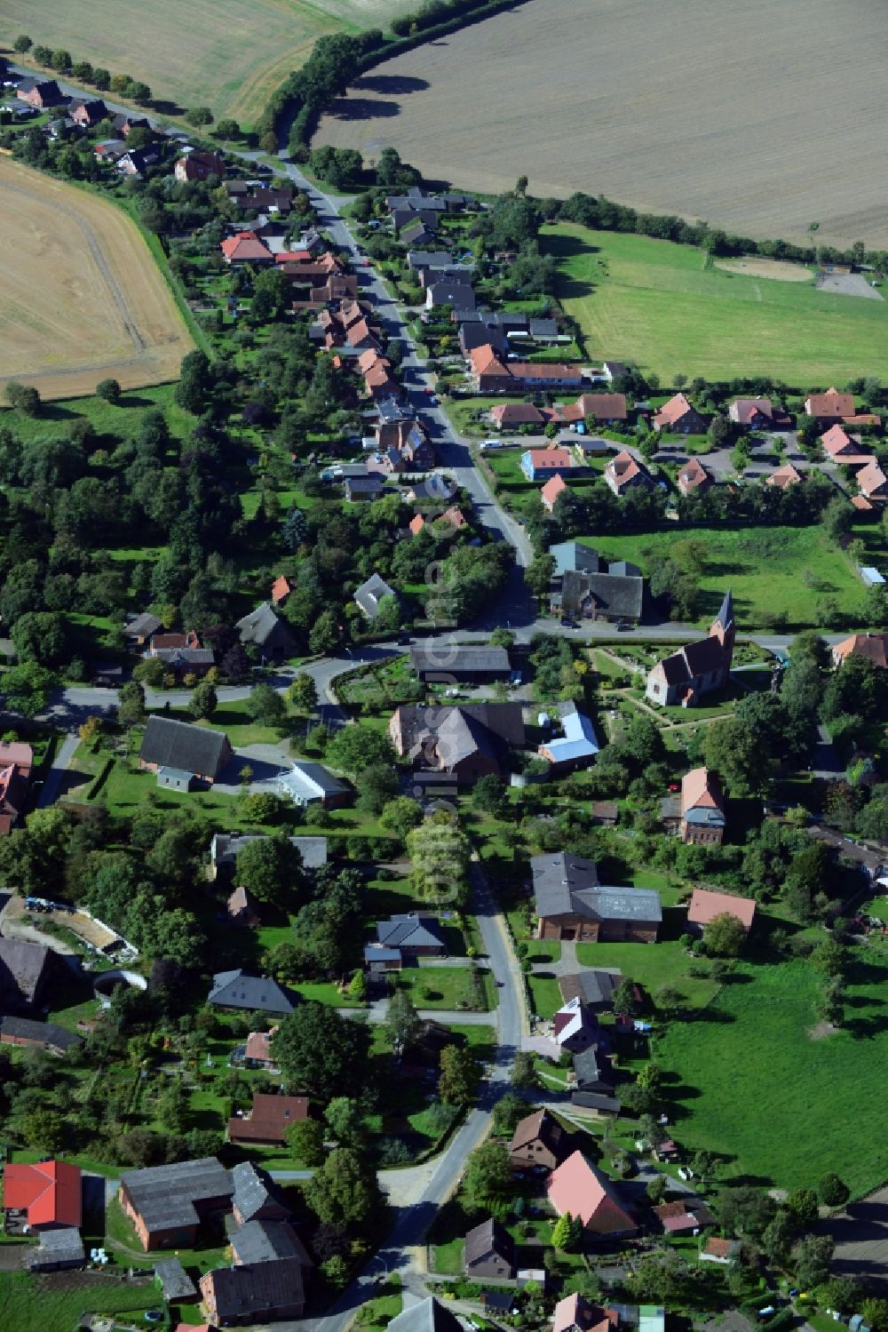 Behlendorf aus der Vogelperspektive: Behlendorf im Bundesland Schleswig-Holstein