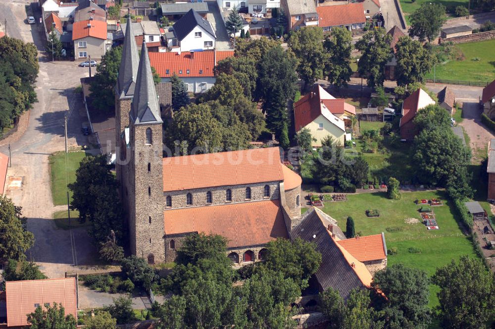 Luftaufnahme Hillersleben - Benediktinernonnenkloster Hillersleben