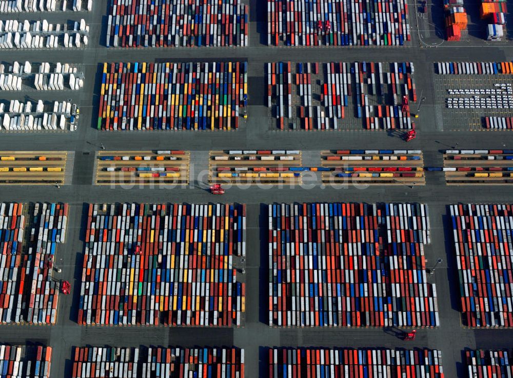 Luftaufnahme Hamburg - Überblick über den Hamburger Hafen (Container)