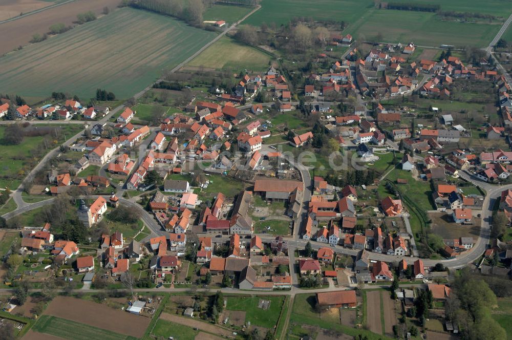 Abtsbessingen von oben - Überblick auf die Gemeinde Abtsbessingen in Thüringen