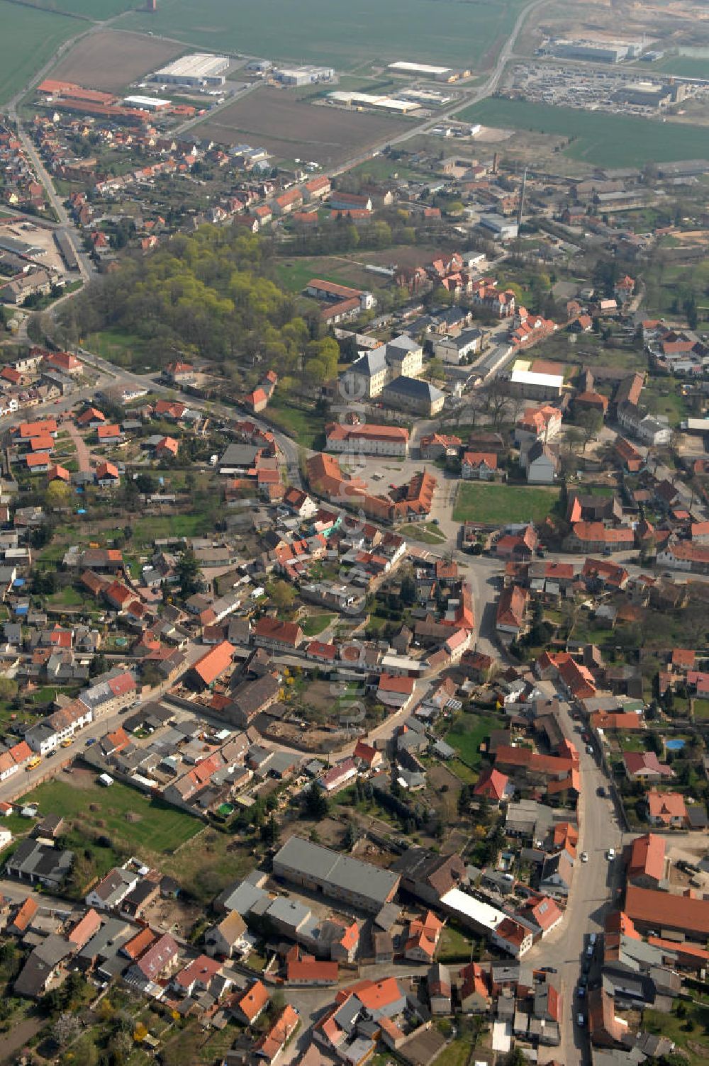 Luftbild Hoym - Überblick auf die Ortschaft Hoym in Sachsen-Anhalt