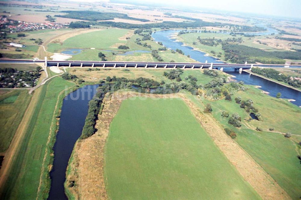 Luftbild Rothensee - Überflutungsflächen an der Kanalbrücke bei Rothensee/Hohenwarthe