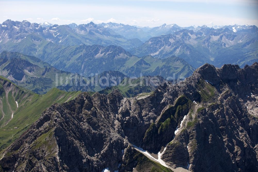 Luftbild Grimentz - Berg- und Gletscher- Landschaft bei Grimentz im Canton Wallis in der Schweiz