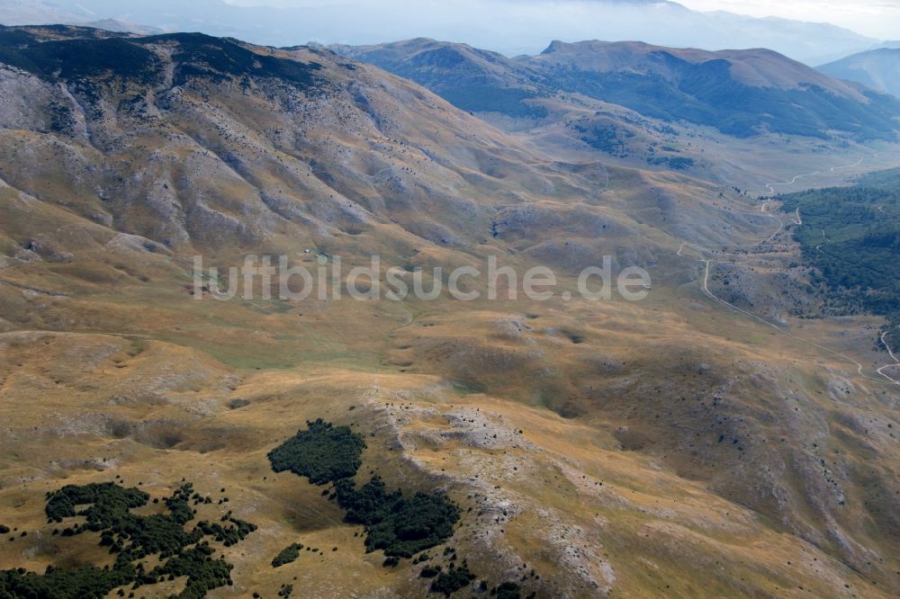 Luftbild Dubocani - Berg - Landschaft bei Dubocani in Bosnien-Herzegowina