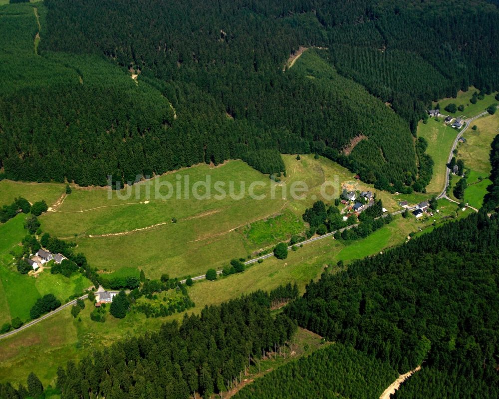 Luftbild Feudingen - Berg- und Tal Landschaft in Feudingen im Bundesland Nordrhein-Westfalen, Deutschland