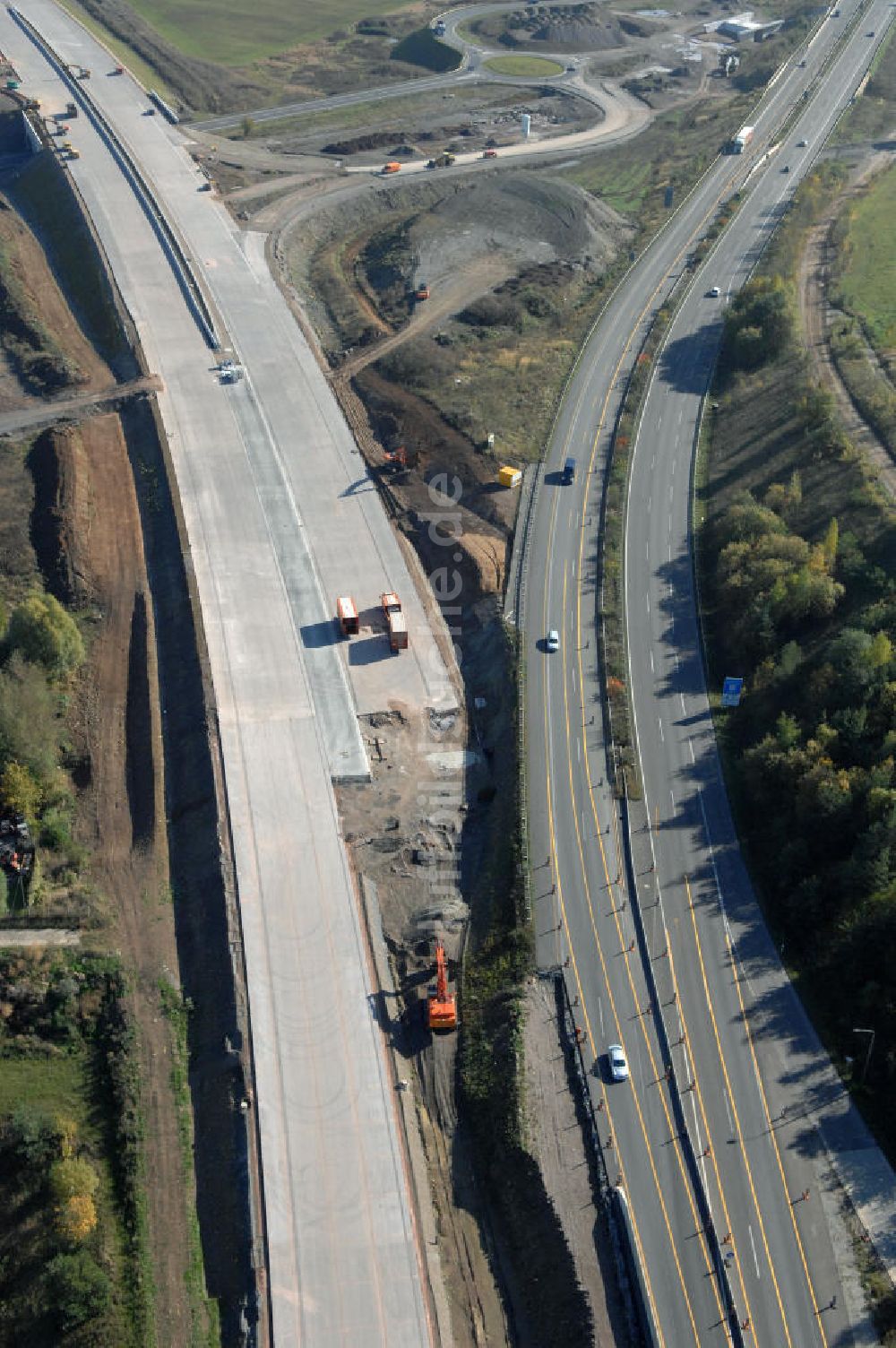 Eisenach aus der Vogelperspektive: Übergang der alten A4 auf die neue A4 nahe der neuen Anschlussstelle Eisenach-West