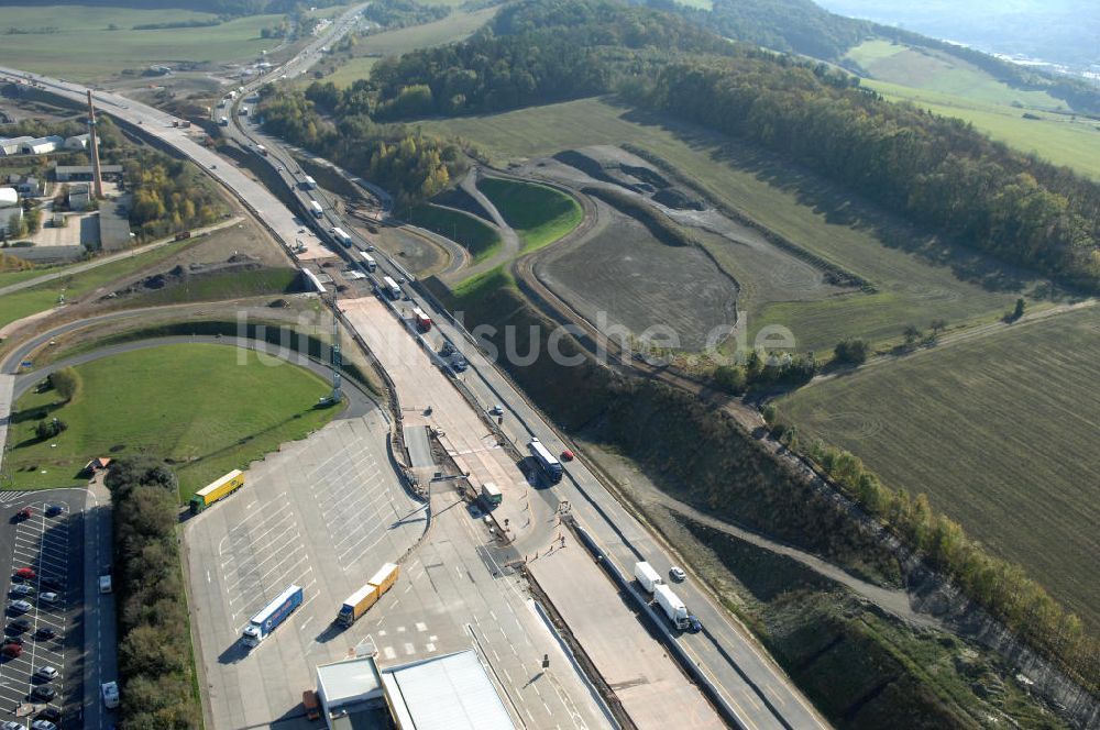 Eisenach aus der Vogelperspektive: Übergang der alten A4 auf die neue A4 nahe der neuen Anschlussstelle Eisenach-West