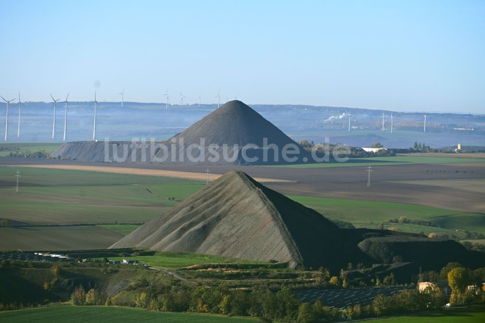 Gerbstedt aus der Vogelperspektive: Bergbau- Abraumhalde - Kupferschieferhalde des Otto-Brosowski-Schachts in Gerbstedt im Bundesland Sachsen-Anhalt, Deutschland