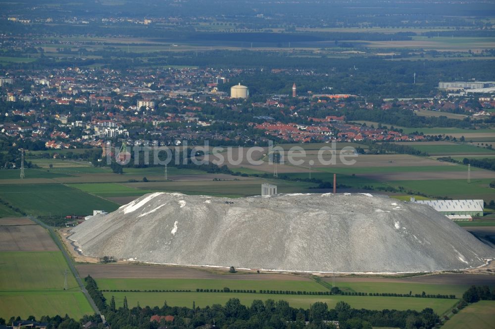 Sehnde von oben - Bergbau- Halde Bergmannssegen, Schacht Hugo, im Ortsteil Ilten in Sehnde im Bundesland Niedersachsen, Deutschland