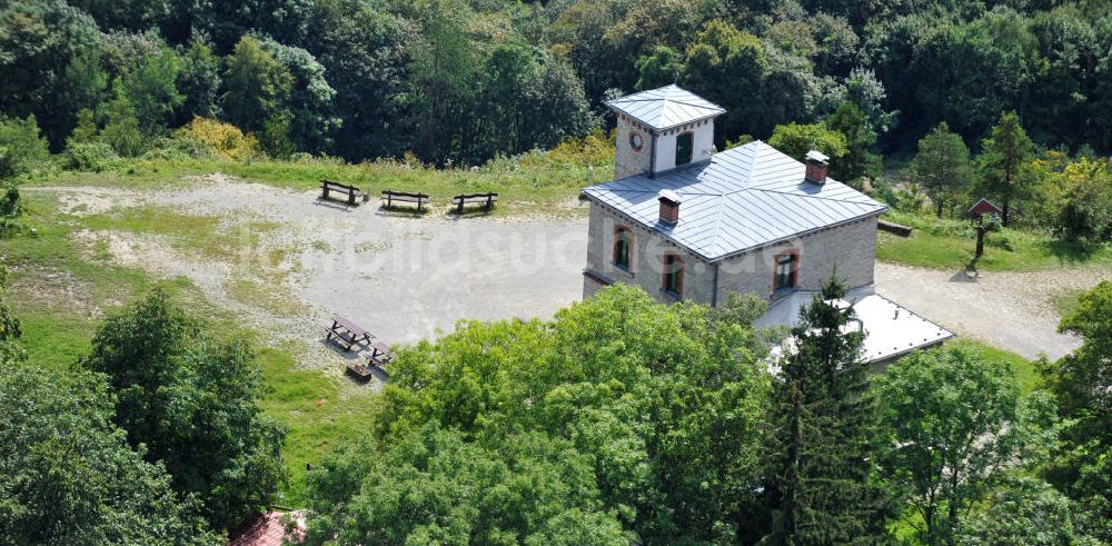 Hörselberge aus der Vogelperspektive: Berggasthaus auf dem Großen Hörselberg in Thüringen