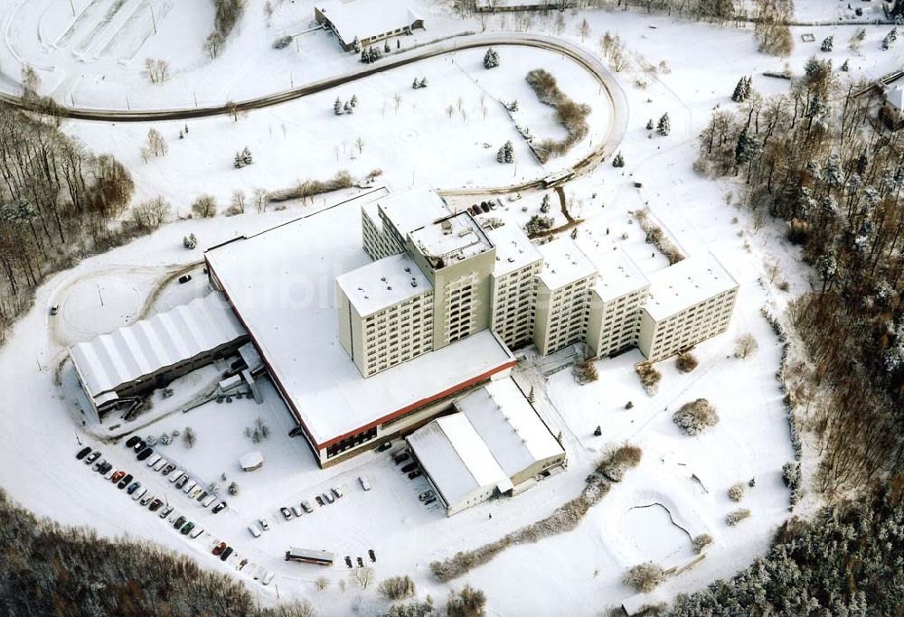 Luftaufnahme Friedrichroda / Thüringen - Berghotel im Ortsteil Rheinhardtsbrunn in Friedrichroda / Thüringen.