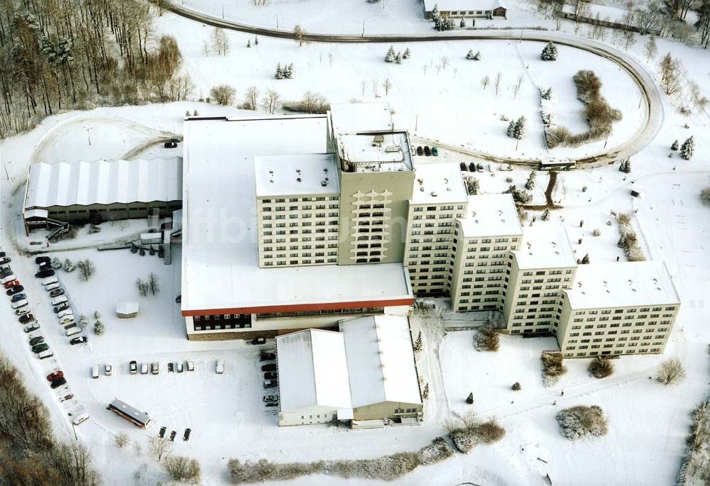 Friedrichroda / Thüringen von oben - Berghotel im Ortsteil Rheinhardtsbrunn in Friedrichroda / Thüringen.