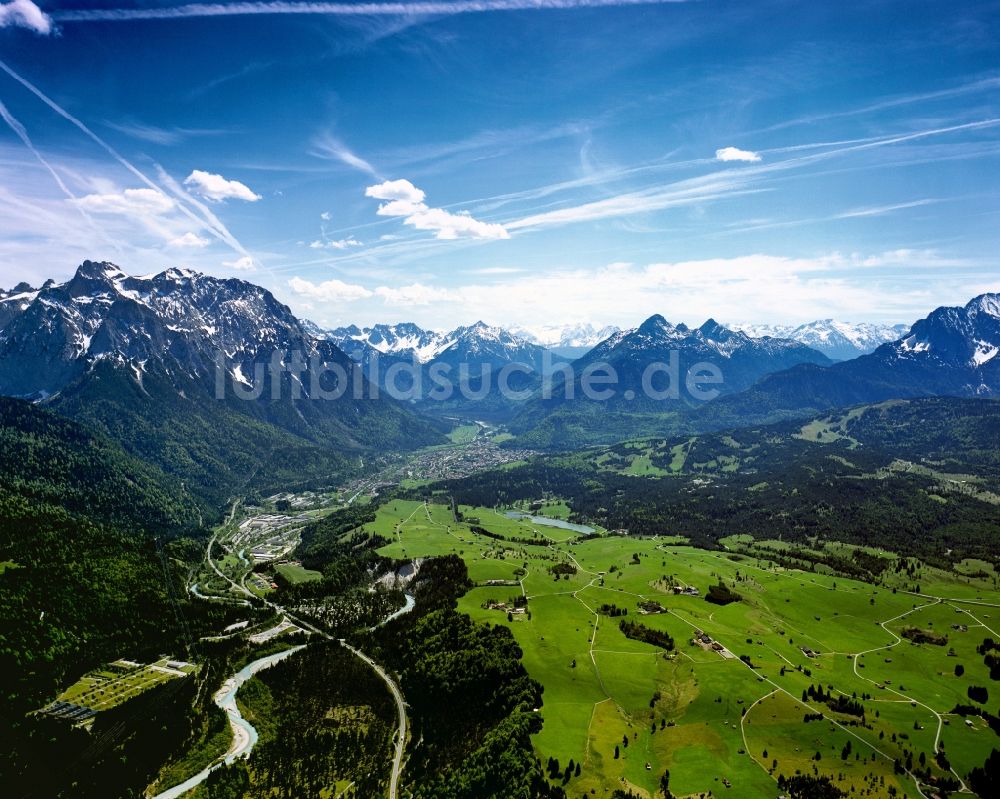 Luftbild Sonthofen - Bergpanorama der Allgäuer Alpen in Sonthofen im Bundesland Bayern