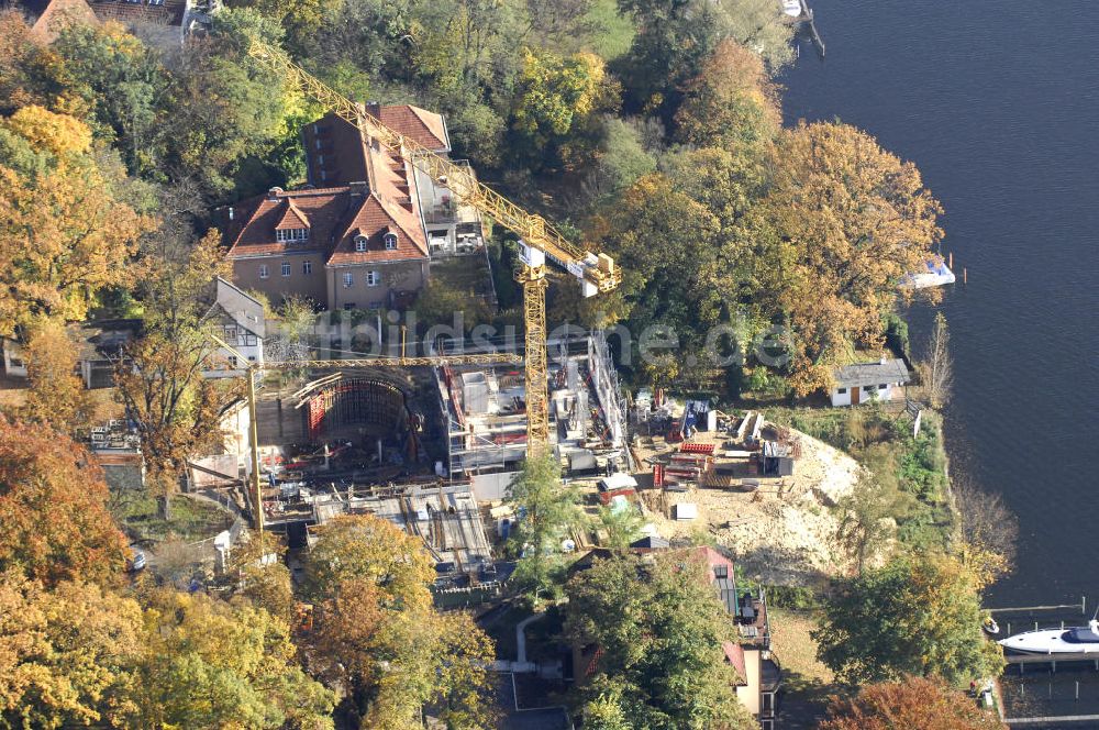 Berlin von oben - Berlin Baustelle Am Kleinen Wannsee 2 der CONCEPT BAU - PREMIER GmbH