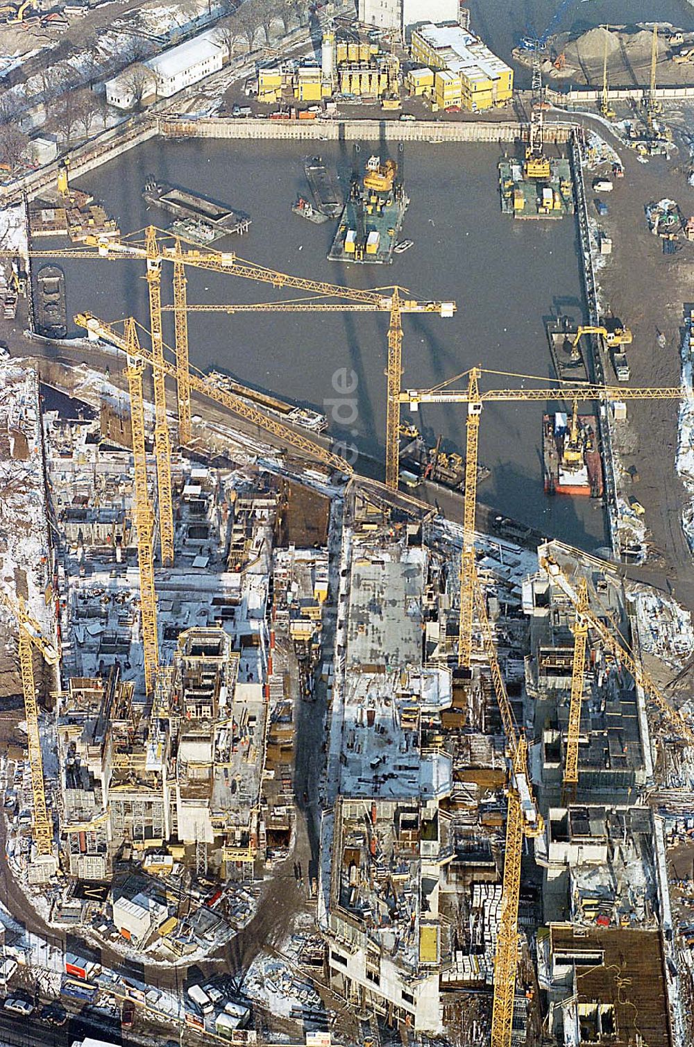 Luftbild Berlin Mitte - 22.11.1995 Berlin, Baustelle am Porsdamer Platz (Winter)