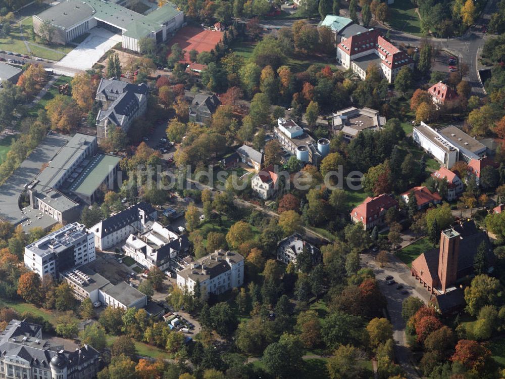 Berlin von oben - BERLIN im Bereich der Löhleinstrasse, Hittorfstrasse, Vant-Hoff-Strasse in Berlin-Dahlem