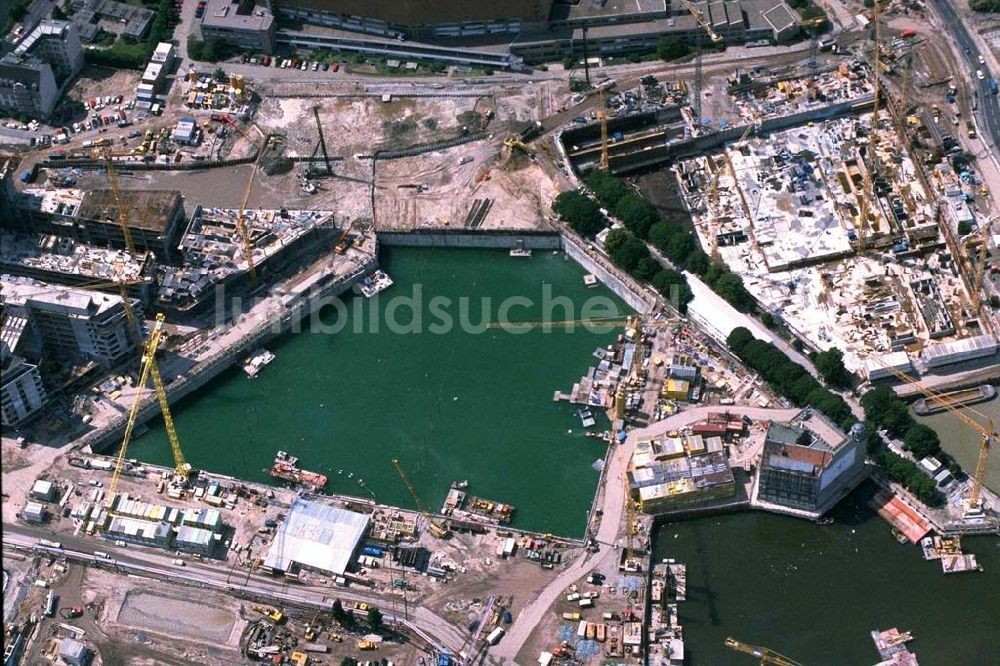 Berlin aus der Vogelperspektive: BERLIN 08.04.1996 Blick auf die Groß- Baustelle Potsdamer Platz