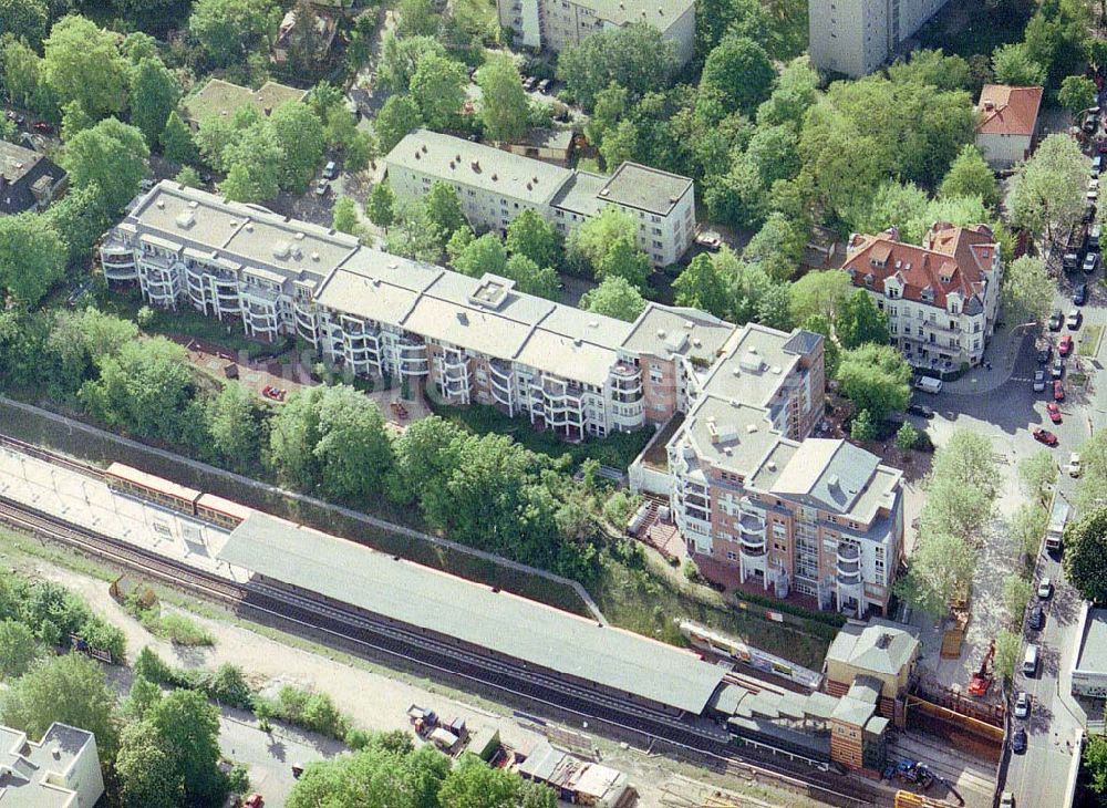 Berlin - Steglitz von oben - Berlin) an der Buhrowstraße / Ecke Steglitzer Damm in Berlin - Steglitz