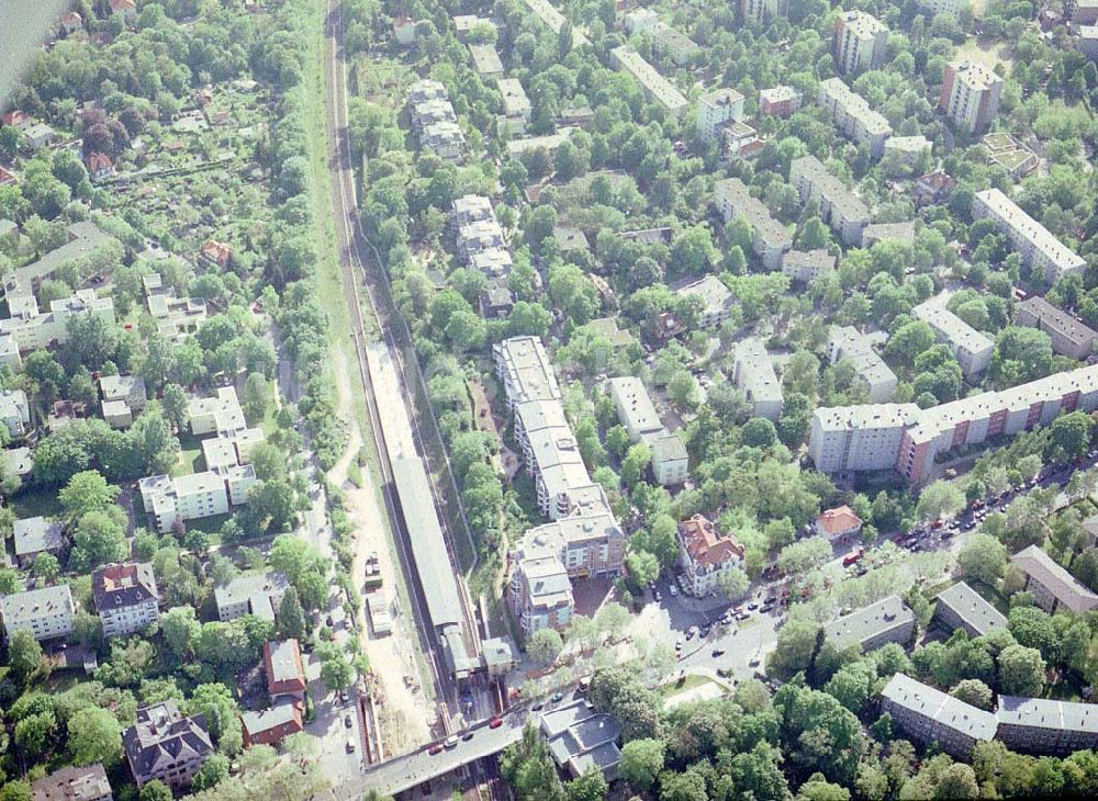 Luftaufnahme Berlin - Steglitz - Berlin) an der Buhrowstraße / Ecke Steglitzer Damm in Berlin - Steglitz