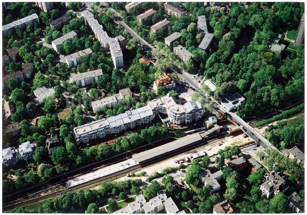 Berlin - Steglitz aus der Vogelperspektive: Berlin) an der Buhrowstraße / Ecke Steglitzer Damm in Berlin - Steglitz