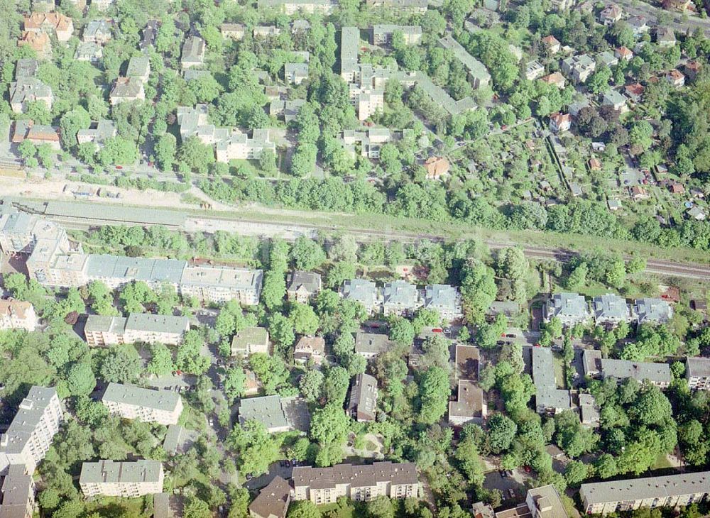 Berlin - Steglitz von oben - Berlin) an der Buhrowstraße / Ecke Steglitzer Damm in Berlin - Steglitz