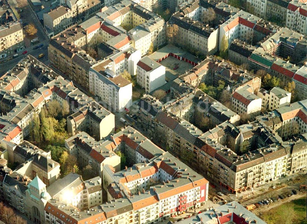 Luftaufnahme Berlin - Friedrichshain - Berlin - Friedrichshain (Nähe S-Bhf