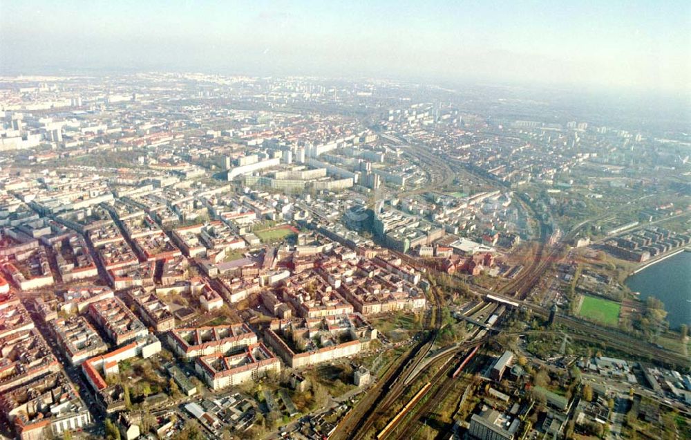 Luftaufnahme Berlin - Friedrichshain - Berlin - Friedrichshain (Nähe S-Bhf