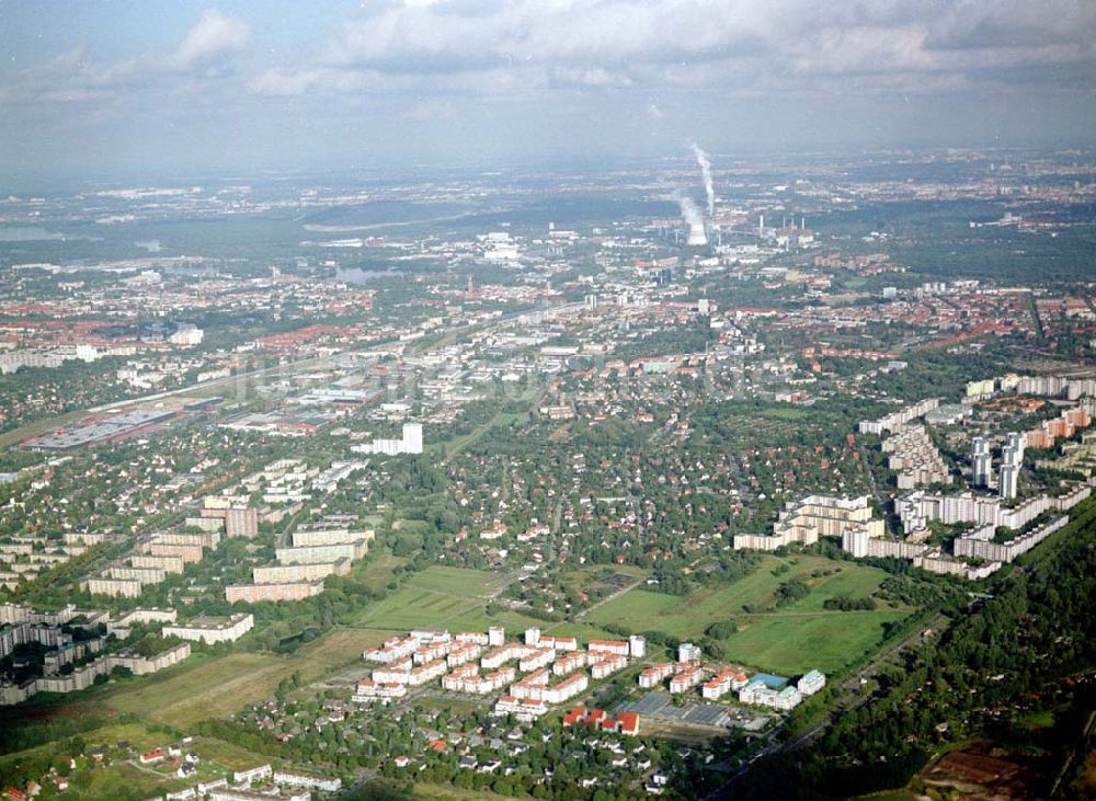 Luftaufnahme Berlin Staaken / Spandau - Berlin) an der Heerstraße / Cosmarweg in Berlin - Staaken