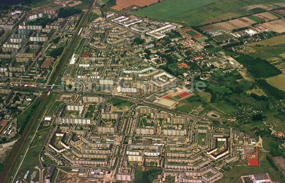 Berlin - Hohenschönhausen aus der Vogelperspektive: Berlin Hohenschönhausen aus 10000 ft Höhe.