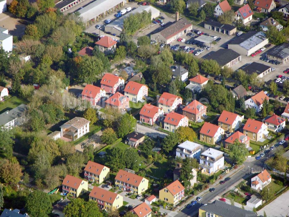 Berlin-Karlshorst aus der Vogelperspektive: Berlin-Karlshorst, Wohnsiedlung-Neubau der PREMIER-Deutschland GmbH, an der Arberstraße 54 in Berlin-Karlshorst