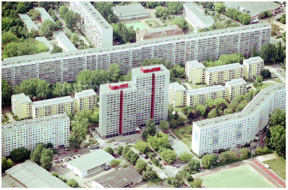 Berlin Lichtenberg aus der Vogelperspektive: Berlin Lichtenberg, Blick auf die Gebäude der Schulze-Boysen-Straße 39-47, 69-75, 49-67,