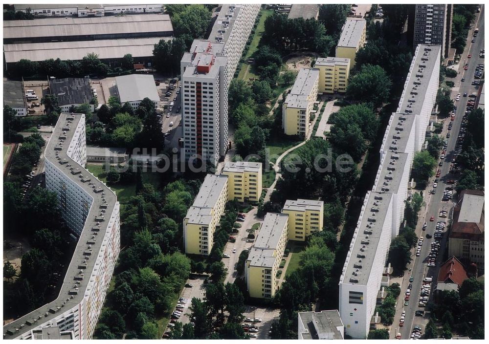 Berlin Lichtenberg von oben - Berlin Lichtenberg, Blick auf die Gebäude der Schulze-Boysen-Straße 39-47, 69-75, 49-67,