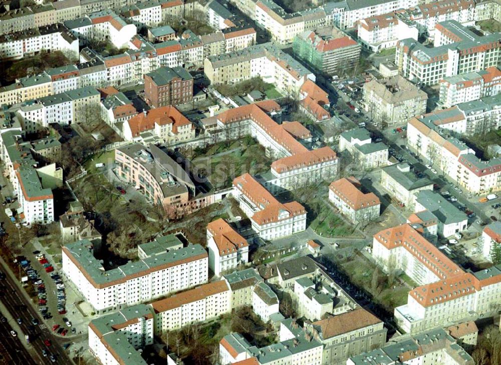 Berlin - Lichtenberg von oben - 17.03.2004 BERLIN-Lichtenberg, Erweiterungsbau auf dem Gelände des Krankenhauses Lichtenberg, Fanninger Str.