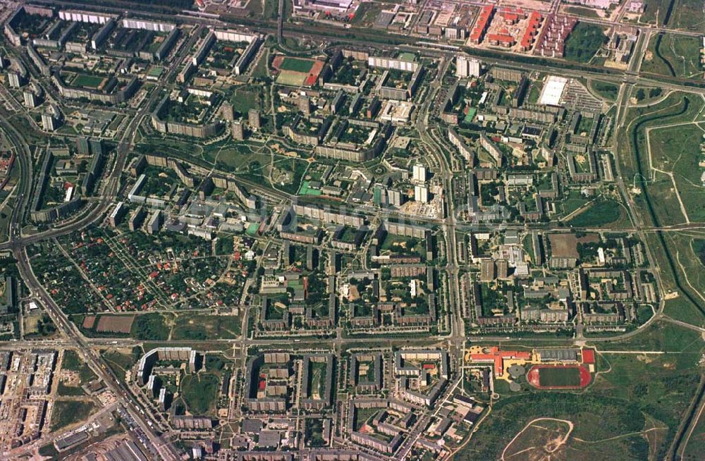 Berlin - Marzahn aus der Vogelperspektive: Berlin Marzahn aus 10000 ft Höhe.