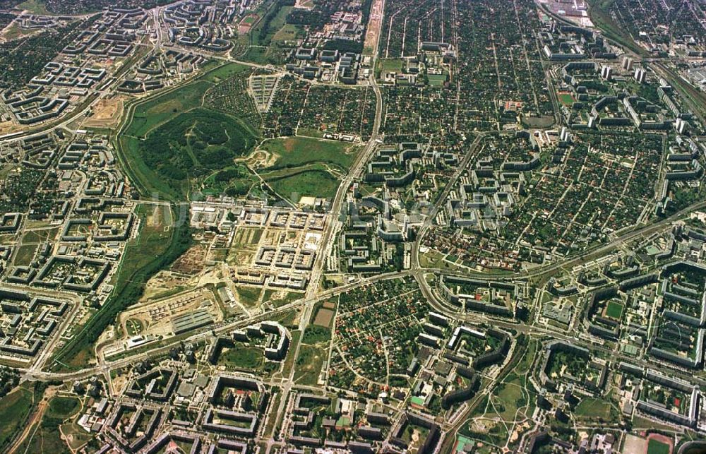 Berlin - Marzahn aus der Vogelperspektive: Berlin Marzahn aus 10000 ft Höhe.