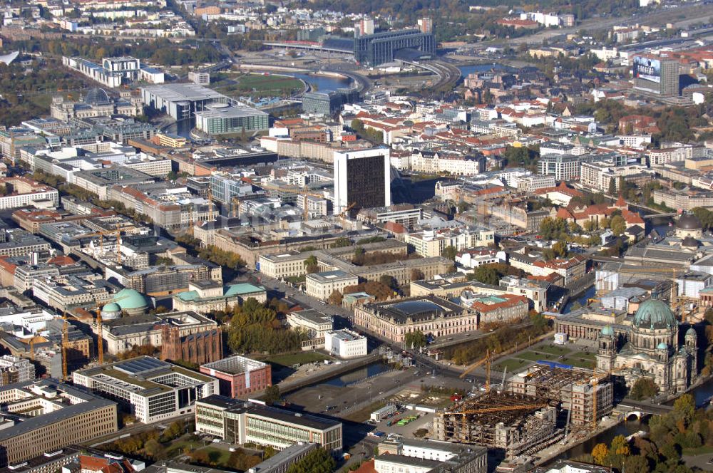 Berlin aus der Vogelperspektive: Berlin/ Mitte