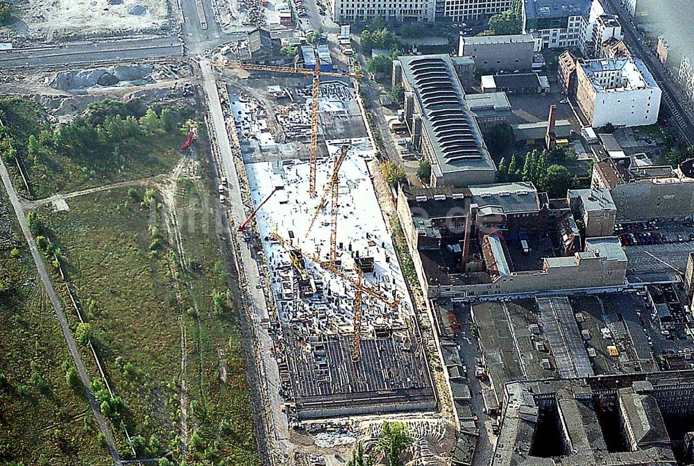 Berlin aus der Vogelperspektive: Berlin-Mitte 20.09.2003 Baustelle am Nordbahnhof