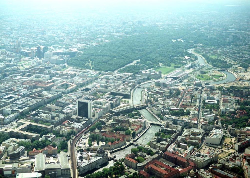 Berlin - Mitte von oben - Berlin-Mitte im Bereich Friedrichstraße