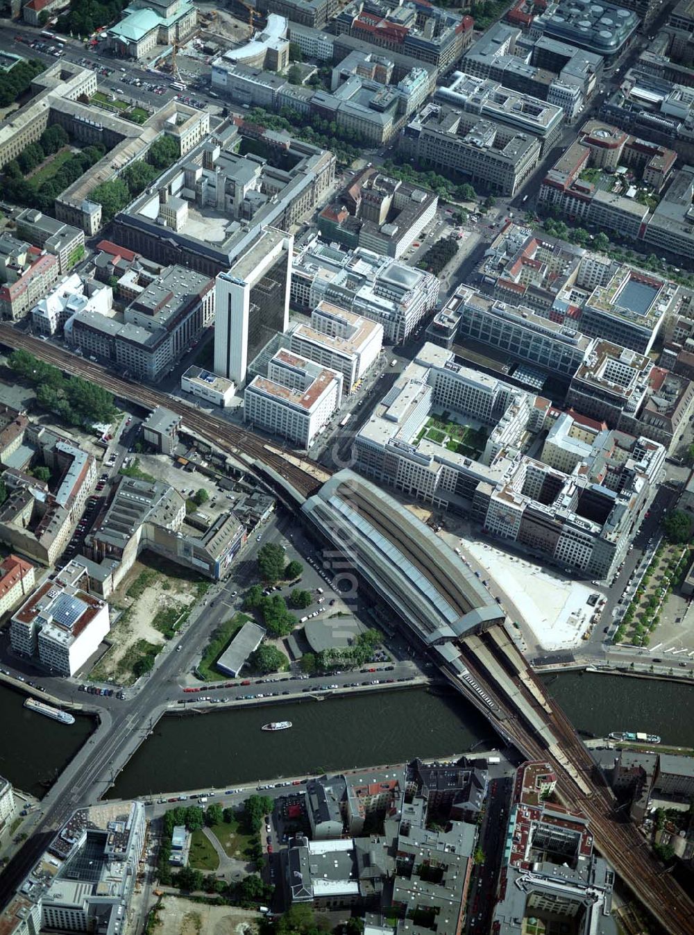 Luftbild Berlin - Mitte - Berlin-Mitte im Bereich Friedrichstraße