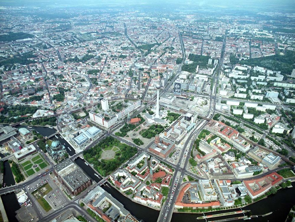 Luftbild Berlin - Berlin-Mitte im Bereich Friedrichstraße