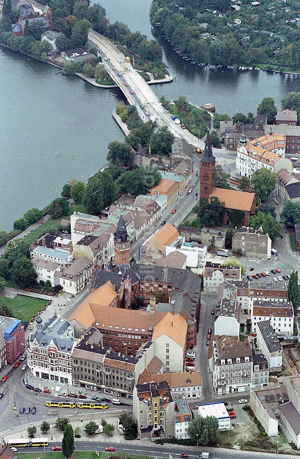 Berlin Köpenick aus der Vogelperspektive: 24.09.1995 Berlin, Stadtzentrum Köpenick