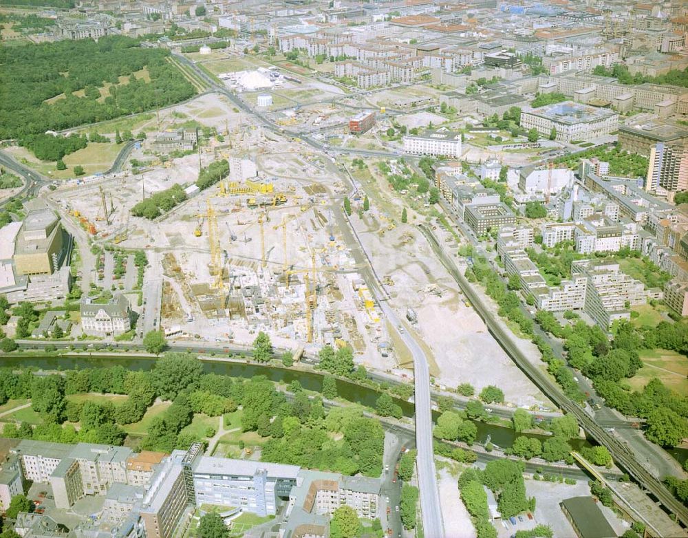 Luftaufnahme 1995 Berlin-Tiergarten - 1995 BERLIN-Tiergarten Baustellen am Potsdamer Platz