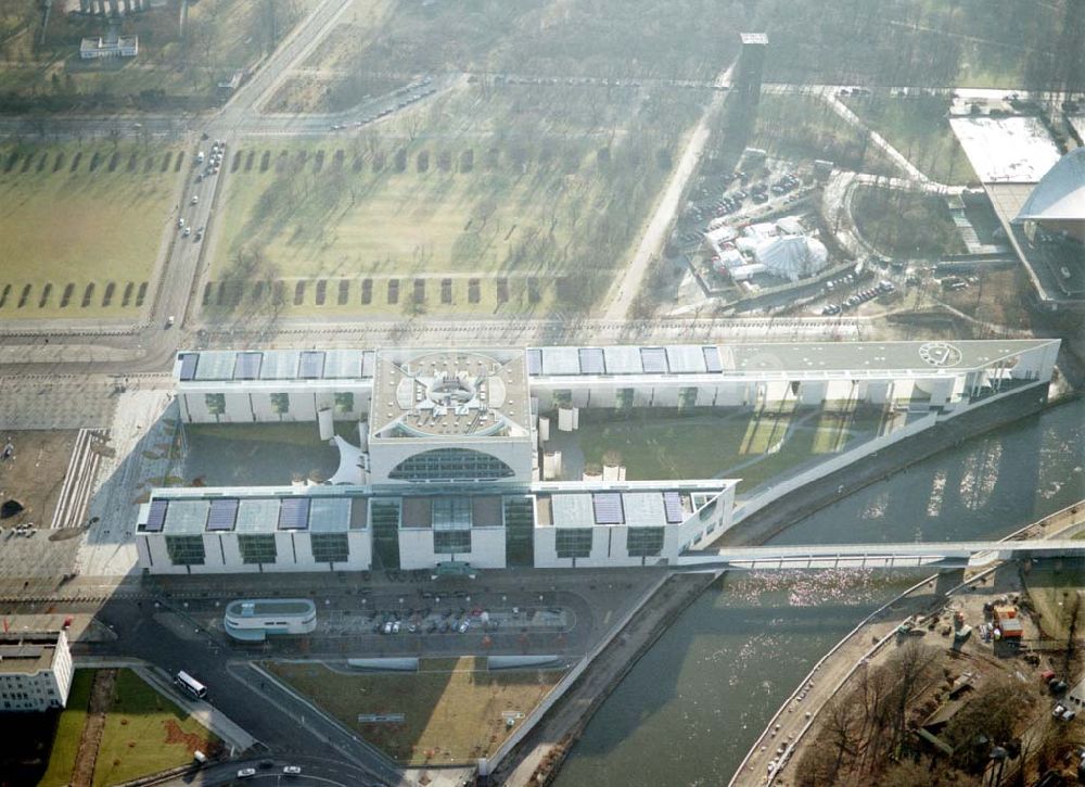 Berlin - Tiergarten von oben - Berlin Tiergarten Regierungsviertel im Berliner Tiergarten mit dem Reichstag Paul-Löbe-Haus und Marie-Elisabeth-Lüders-Haus 19