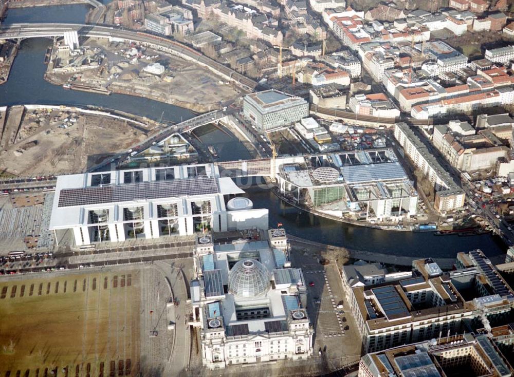 Berlin - Tiergarten von oben - Berlin Tiergarten Regierungsviertel im Berliner Tiergarten mit dem Reichstag Paul-Löbe-Haus und Marie-Elisabeth-Lüders-Haus 19