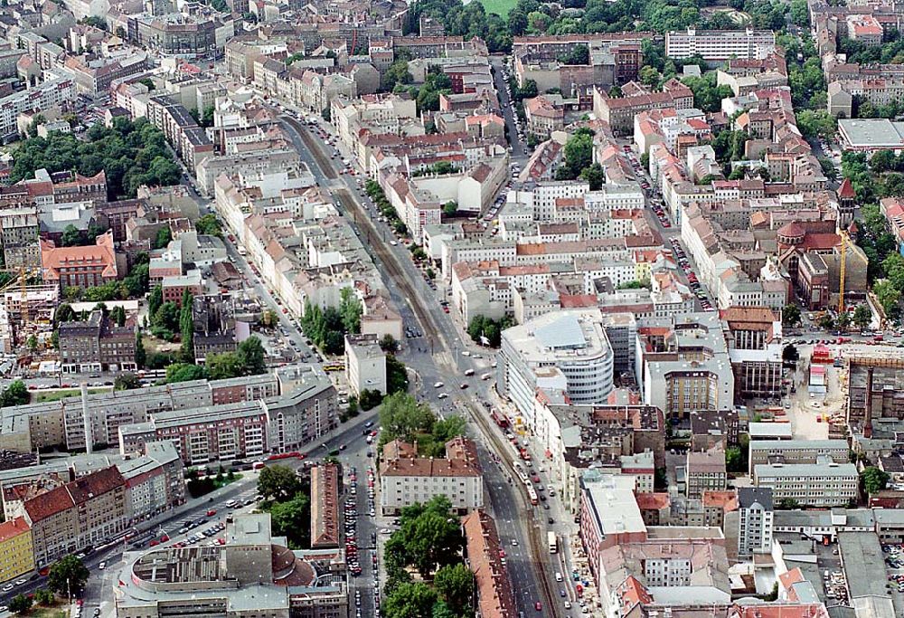 Berlin Mitte aus der Vogelperspektive: 06.09.1995 Berlin, Torstraße (Wilhelm - Pieck Straße)