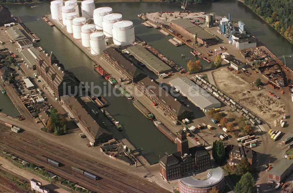 Berlin aus der Vogelperspektive: Berlin / Westhafen